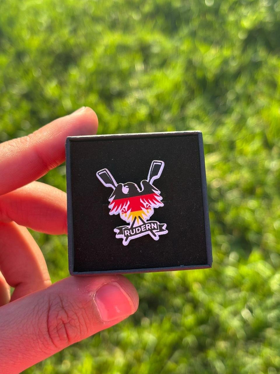 Pin CD Alemán - Colección Concepción